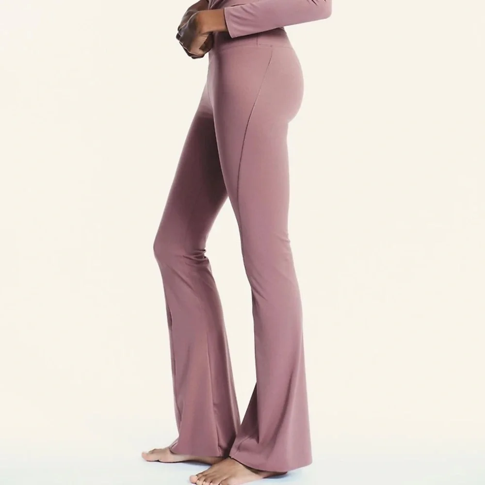 Zara NWT mauve pink seamless flare stretchy legging pants